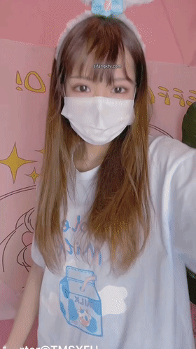 裸舞精品 人气女神 小仙云儿 7月8月最新裸舞更新 图 06