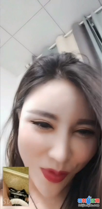 金主才能享受的福利 花椒漂亮大胸女主播若熙一对一裸聊包射服务[1V350M度盘]