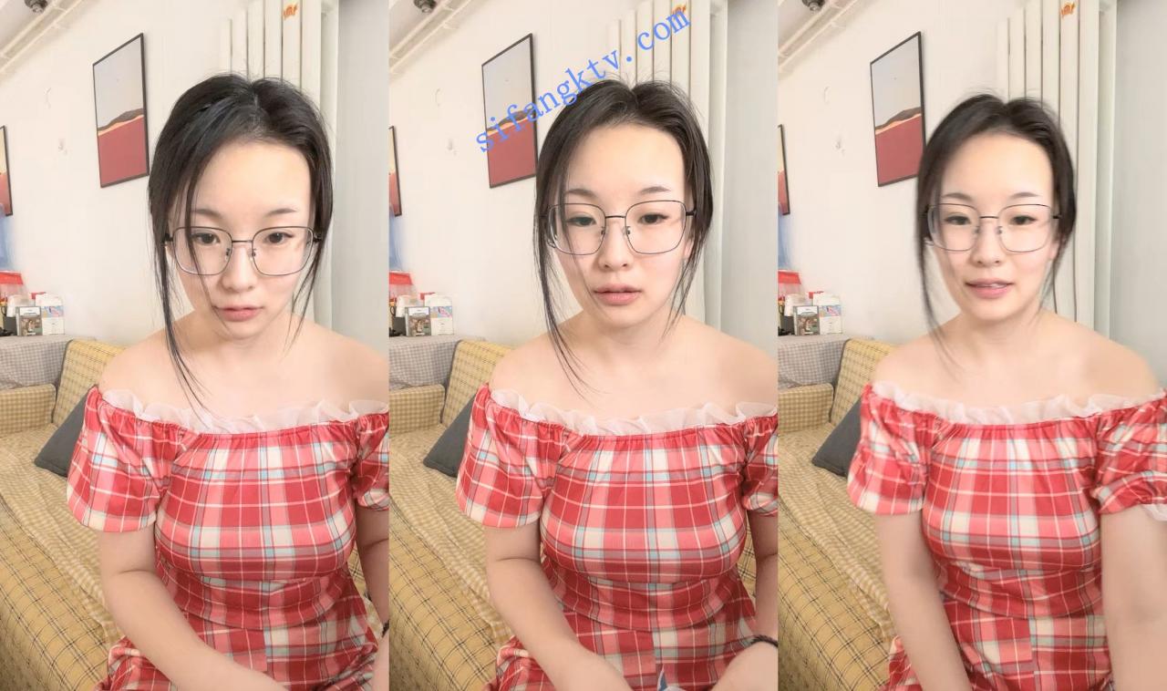 ♆ 保定00后妹子 眼镜音乐才女 大奶骚御姐 自慰柔穴 喷水 图 04