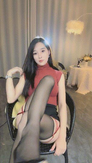 重磅!女神首次B脸同框~ 上帝是个女孩 道具狂插!撸爆蛋 图 01