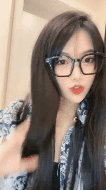 秒杀抖音网红女神 楚妹 抖音热门裸舞 奶子屁股抖得飞起 图 01