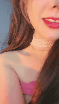 极品尤物颜值女神 人间尤辘 肥唇嫩穴扒开特写,翘起… 图 01