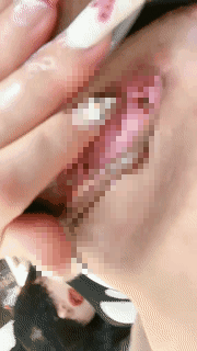 天花板女神 收费全裸 哔婢女卡 道具狂插 抠逼自慰 喷水~ 图 06
