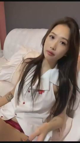 性感美女近期下海自慰秀诱人吊带黑丝袜掰穴特写假屌猛… 图 01