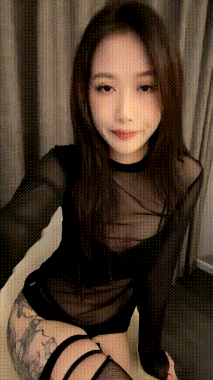 重磅!兄弟们!顶级御姐终于被操了~ 共享女孩 无套啪啪~ 图 01