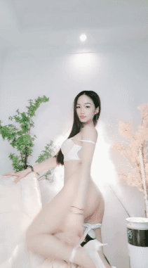 顶级绿播女神 小雅兮 明星级颜值美腿一字马 终于露穴了 图 06