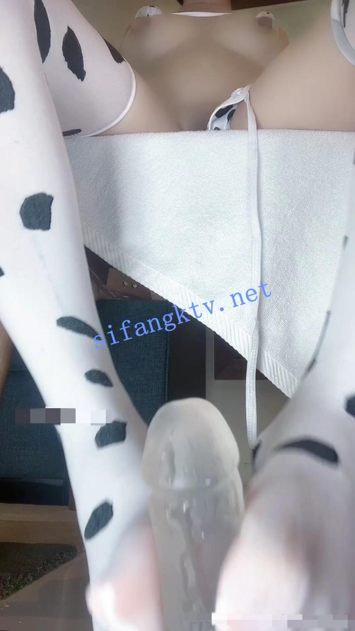 超级反差网红女神 欲梦 最新,小摆锤&小奶牛足交 图 08
