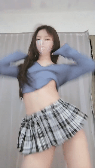 ✨好惊艳~ 纯野 动感热舞勾魂~电臀抖奶抠BB~大屁股甩上天 图 01