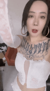 ♆♆ 欲许愿池 巨乳网红夜店DJ~抖奶热舞~上班跳蛋~爽死啦 图 01