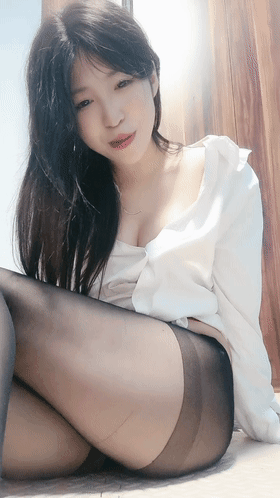 重磅☸顶级绿播女神 害羞的小绵羊 护士装~道具狂插流白~ 图 02