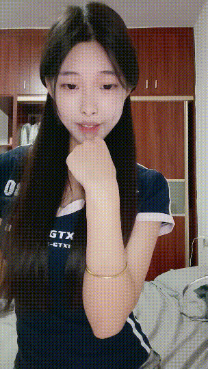 啊!兄弟们!我魂都被勾走了~ 草莓真好吃 扣穴自慰~包射 图 01