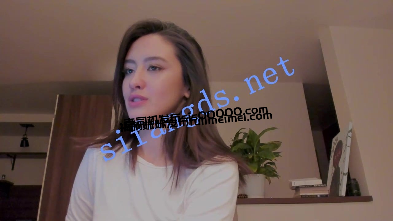 ❤❤❤绝美短发女神 Alexa_Girl1 模特身材,大黑牛忘我自慰 图 02