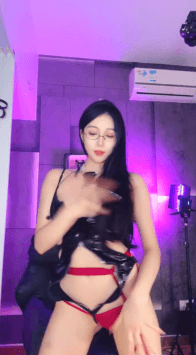 ♆ 小鱼睡不醒 重磅! 超美女神~丝袜长腿~裸舞~道具~喷水! 图 03