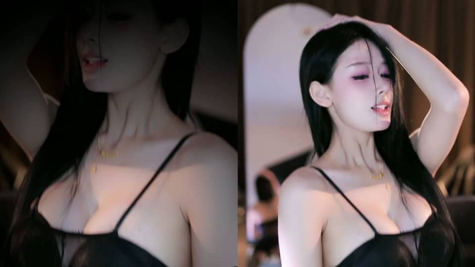 虎牙 朦胧轻丝 透视外衣漏奶罩 嘴叼丁字 双人模拟做爱调教 骚舞福利 17V【17V】【2.27G】