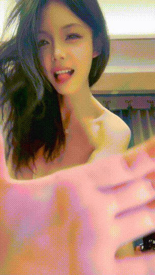 模特御姐下海！我魂都被勾走了~【小莹】自慰！淫水喷不停~