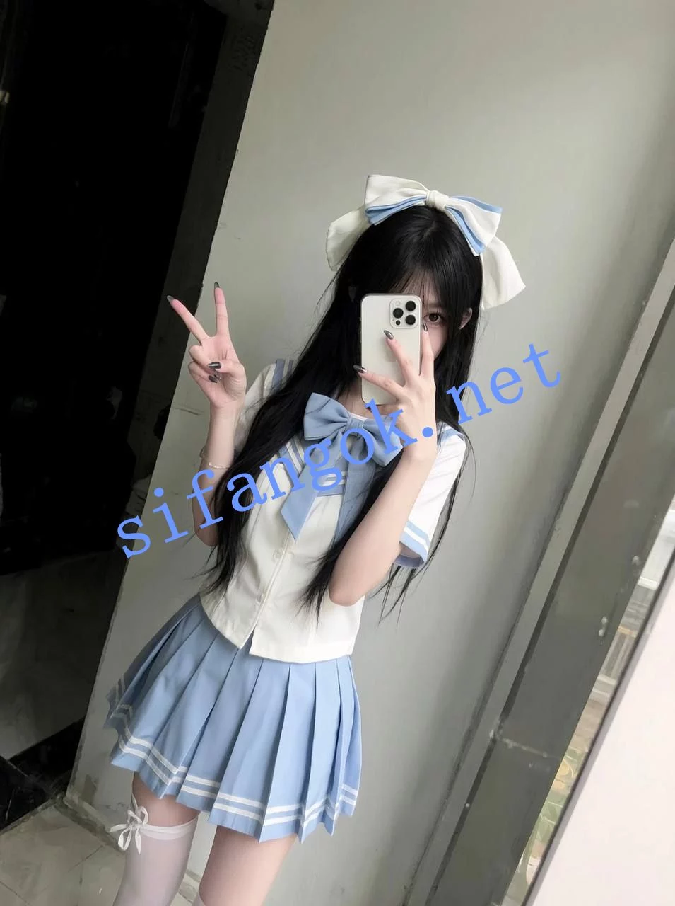 ❤️ 精品 广州荔湾C杯白幼瘦极品 苏珊 被金主们包养 图 03